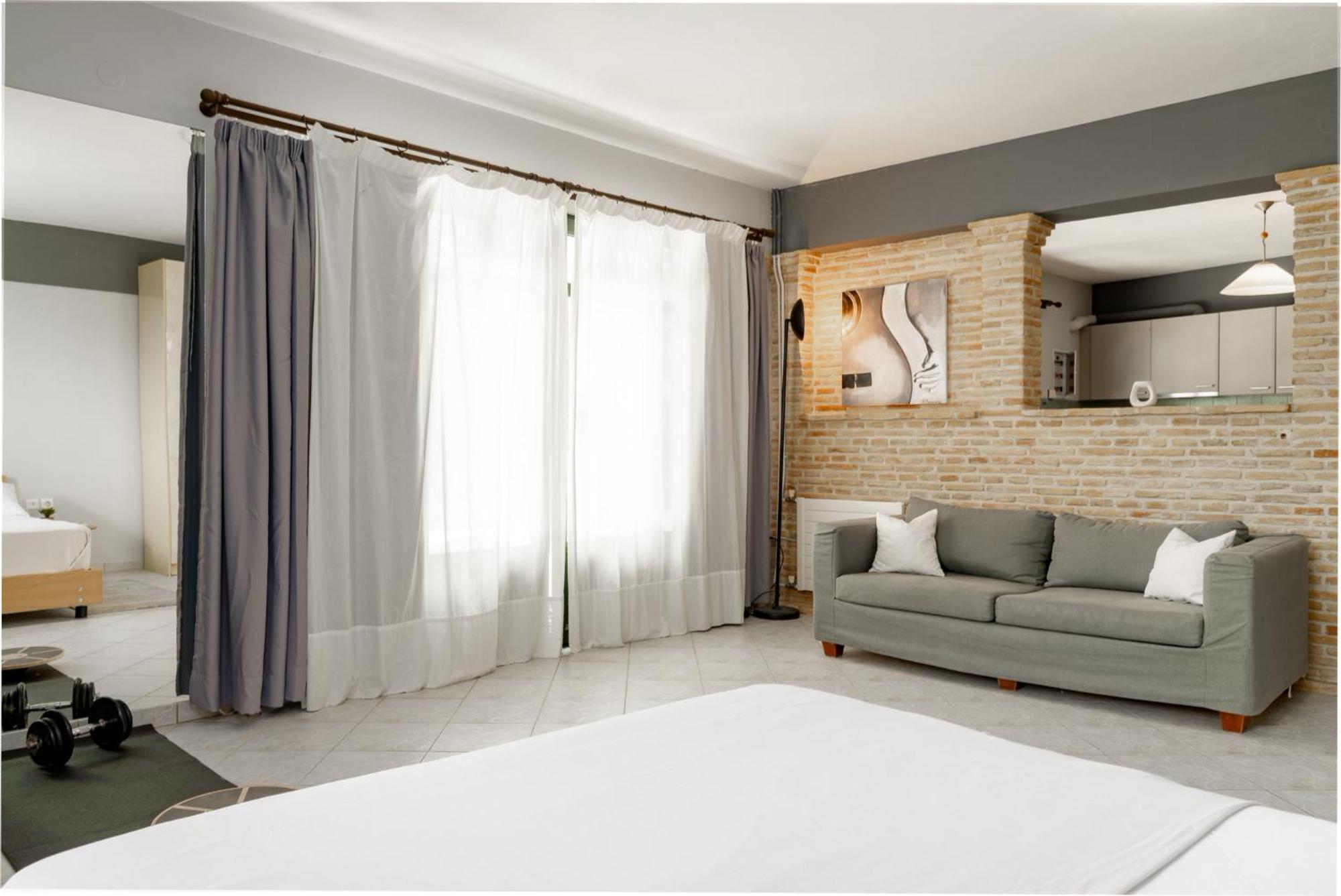Orama Stone Apartments - Authentic Hospitality In A Historical Location, By Zantewize Eksteriør bilde