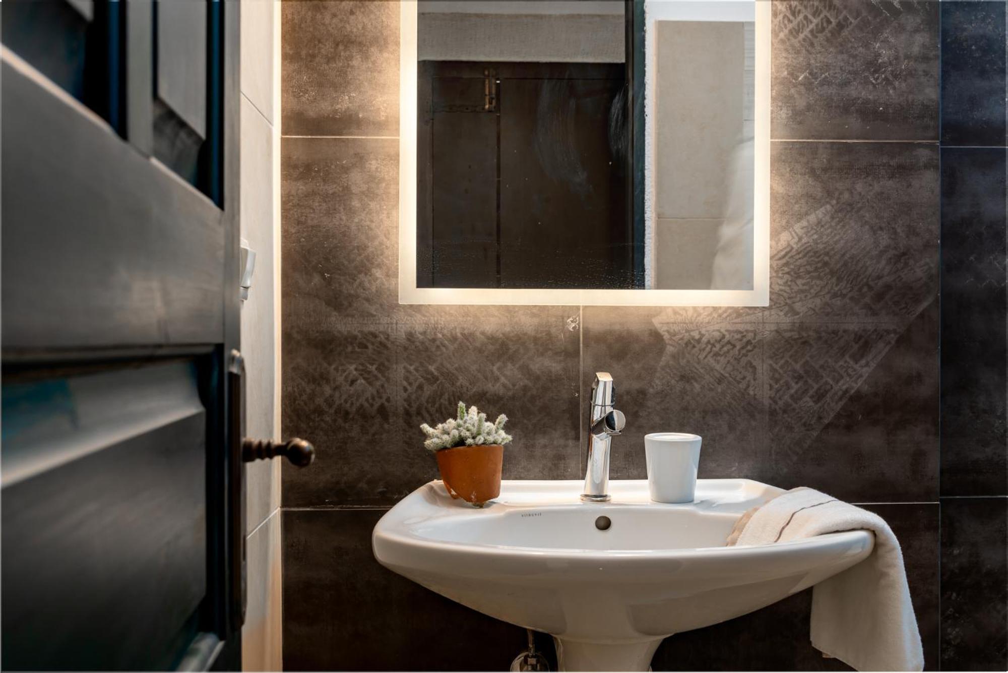 Orama Stone Apartments - Authentic Hospitality In A Historical Location, By Zantewize Eksteriør bilde