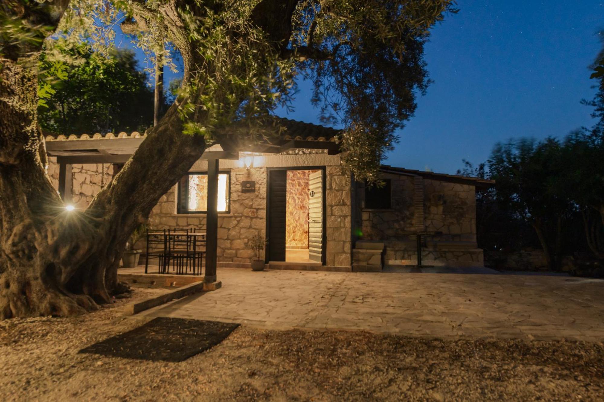 Orama Stone Apartments - Authentic Hospitality In A Historical Location, By Zantewize Eksteriør bilde